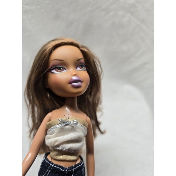 Bratz Yasmin Passion 4 Fashion 3rd Edition 2007 - Picture 6 of 11